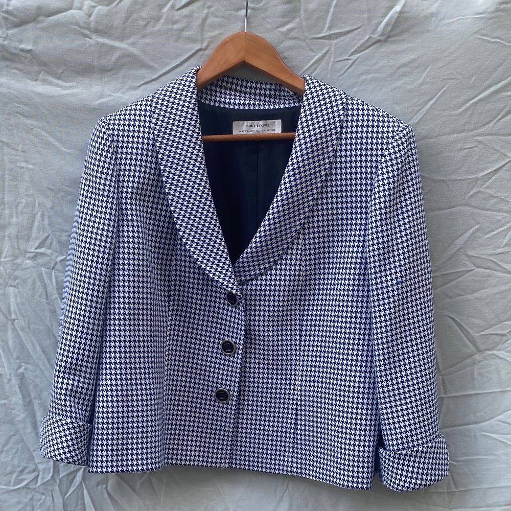 Tahari ASL Black & White Houndstooth Shawl-Collar Blazer